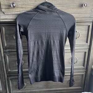 Lululemon Rest Less Hoodie XS